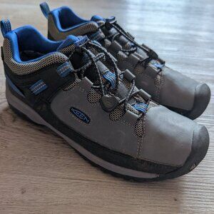 Kids Keen waterproof shoe